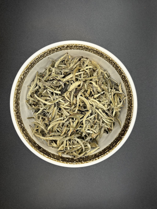 Grüner Tee, lose, weißer Tee, mild, Spezialität