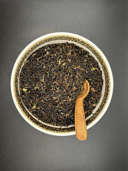 Schwarztee, lose, second flush, Darjeeling, bernsteinfarben