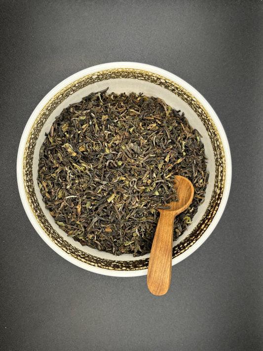 Schwarztee, lose, Darjeeling, fruchtig, goldene Tips
