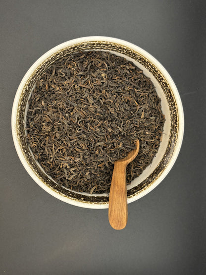 Schwarztee lose, Bio, Pu Erh, rötlich, dunkel