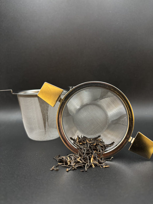 Universal Teesieb für alle Tassen